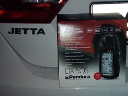 VW Jetta + Pandora DX50S